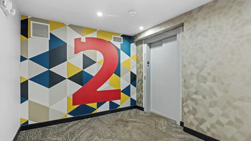 Studio 6 Richmond Airport hotel detail image 2