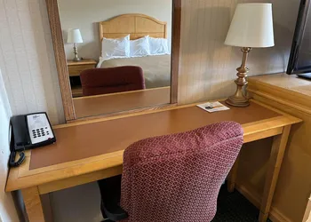 Travelodge by Wyndam Chetwynd hotel thumbnail 4