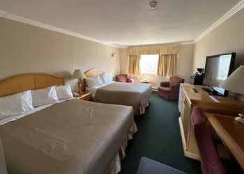 Travelodge by Wyndam Chetwynd hotel thumbnail 6