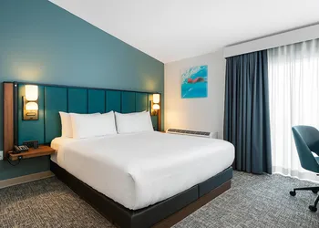 Wingate by Wyndham Geneva at SPIRE Academy hotel thumbnail 7