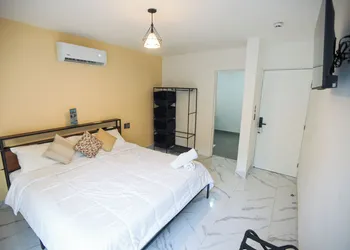 Downtown Suites - Hotel Boutique by Maraf hotel thumbnail 7