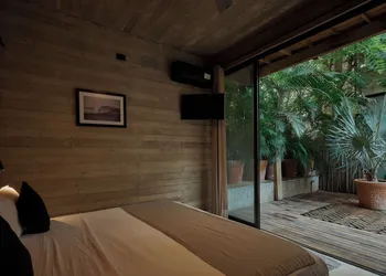 Punta Tamarindo hotel thumbnail 6