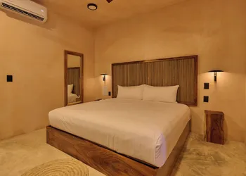 Pan Beach hotel thumbnail 7