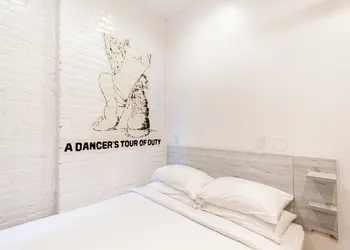 JGSTAY - Times Square hotel thumbnail 4
