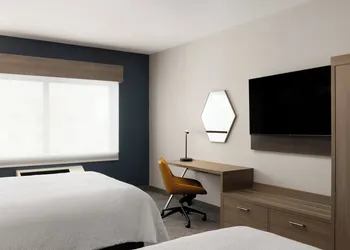 Holiday Inn Express And Suites Anchorage Midtown by IHG hotel thumbnail 4