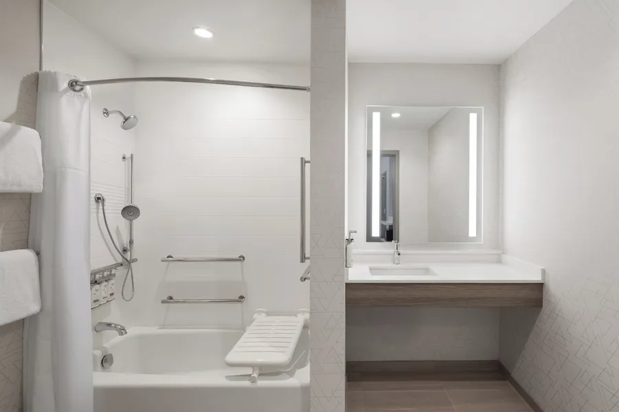 Holiday Inn Express And Suites Anchorage Midtown by IHG hotel detail image 6