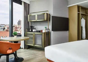 The George Manhattan, Tapestry Collection by Hilton+++ hotel thumbnail 8