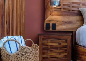 Lú Veé Oasis hotel thumbnail 3