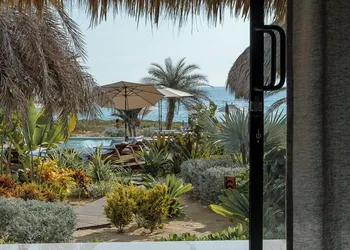 Lú Veé Oasis hotel thumbnail 4