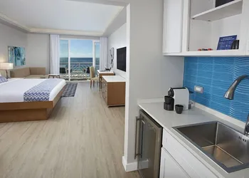 Carina Bay Boutique All Inclusive Resort & Casino hotel thumbnail 6