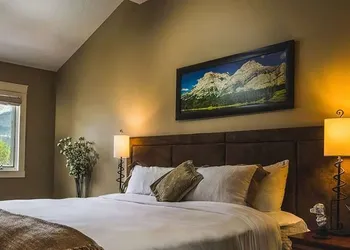 Bellstar Suites at Solara Resort hotel thumbnail 8