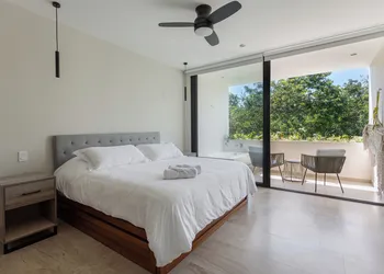 XPU HA Residencial Beach hotel thumbnail 6