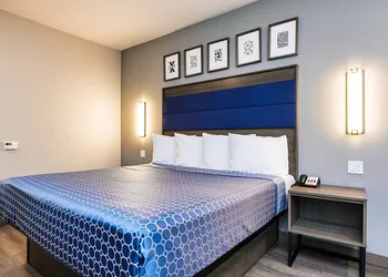 Palace Inn Blue Copperfield FM 529 hotel thumbnail 6