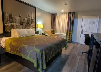 Platinum Inn hotel thumbnail 3