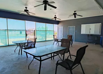 Hotel O Bien Venido Pearsall I-35 hotel thumbnail 5
