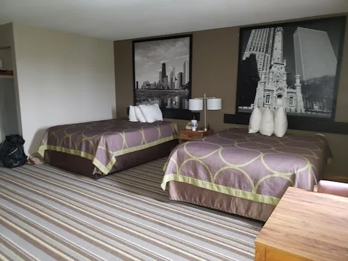 Watseka 24 Inn & Suites hotel detail image 2
