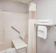 Watseka 24 Inn & Suites hotel detail image 4