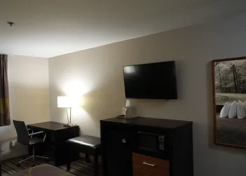 Watseka 24 Inn & Suites hotel thumbnail 5