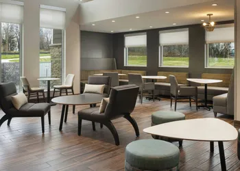 Residence Inn by Marriott Battle Creek hotel thumbnail 4