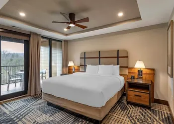Hilton Vacation Club MountainLoft Gatlinburg hotel thumbnail 3