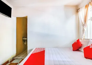 OYO Hotel Margarita hotel thumbnail 7