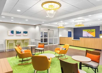 Spark by Hilton Dothan hotel thumbnail 3
