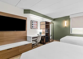 Spark by Hilton Lynchburg hotel thumbnail 5