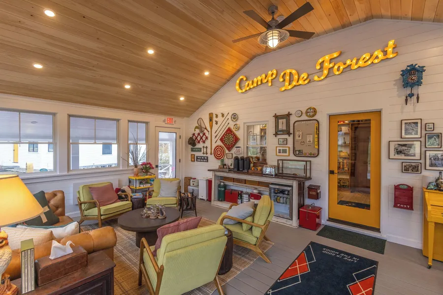 Camp DeForest hotel detail image 2