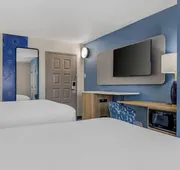 Sleep Inn & Suites Merrillville hotel detail image 5