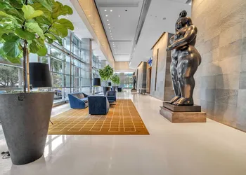 Four Seasons hotel 2bedroom suite hotel thumbnail 2