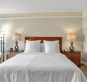 Four Seasons hotel 2bedroom suite hotel detail image 5