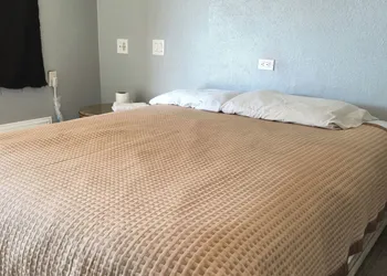 Mi Amor Inn & Suites By Hotel O Dallas Tx Hwy 352 hotel thumbnail 3