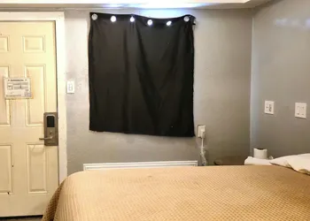 Mi Amor Inn & Suites By Hotel O Dallas Tx Hwy 352 hotel thumbnail 6