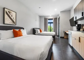 The Soundry hotel thumbnail 2