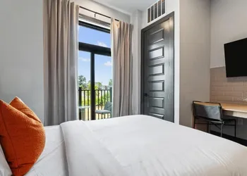 The Soundry hotel thumbnail 7