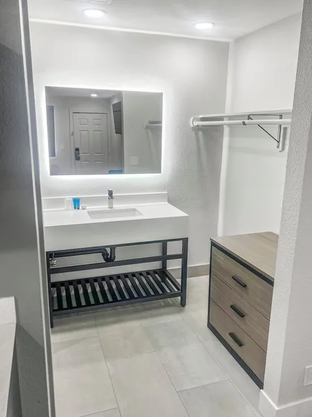 Value Suites Extended Stay hotel detail image 6