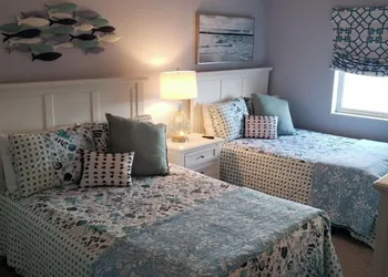 Picture Perfect- Oceanfront Condo hotel thumbnail 3