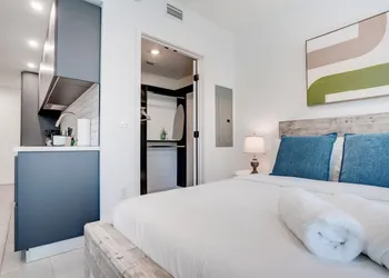 Miami Downtown Vacation Suites hotel thumbnail 8
