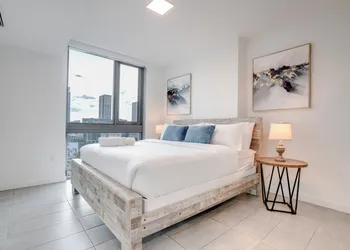 Miami Downtown Vacation Suites hotel thumbnail 5