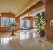 Four Seasons 1br Suite hotel detail image 3