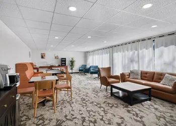 Baldwin Inn & Suites, SureStay Collection by Best Western hotel thumbnail 2