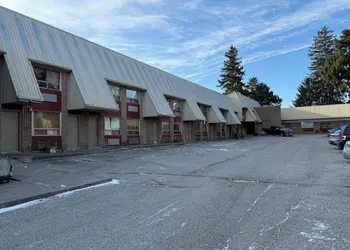 Idlewood Inn hotel thumbnail 8