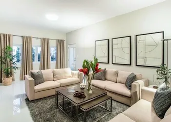 Breathtaking 2-Br Beachside Apartment hotel thumbnail 4
