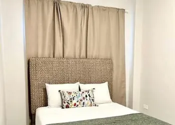 Luxurious Beachside 3-Br Apt hotel thumbnail 4