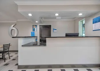 Studio 6 Suites – San Bernardino, CA hotel thumbnail 2