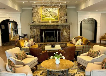 The White Mountain Hotel & Resort hotel thumbnail 2