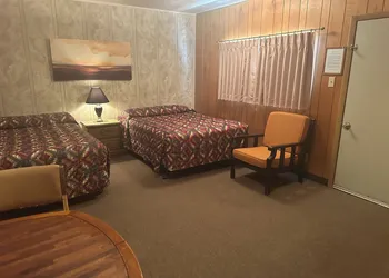 Chisos Mining Co Motel hotel thumbnail 7