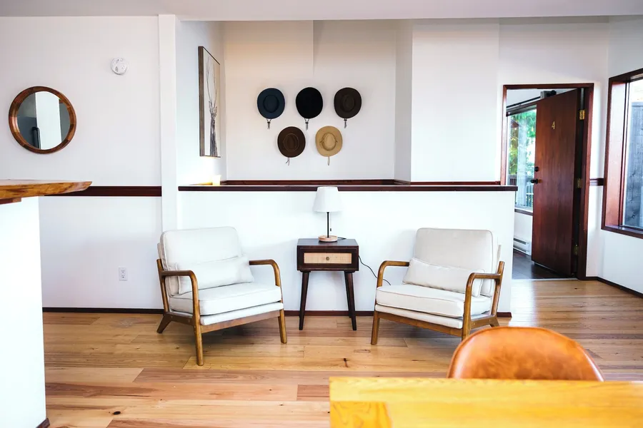 Secluded Oceanfront - Upstairs hotel detail image 2