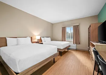 Echo Suites Extended Stay By Wyndham Naples hotel thumbnail 6