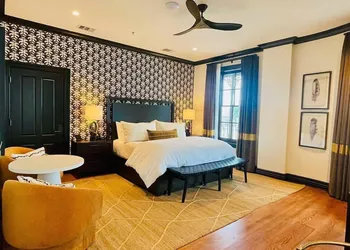 Emigrant Boutique Hotel hotel thumbnail 4